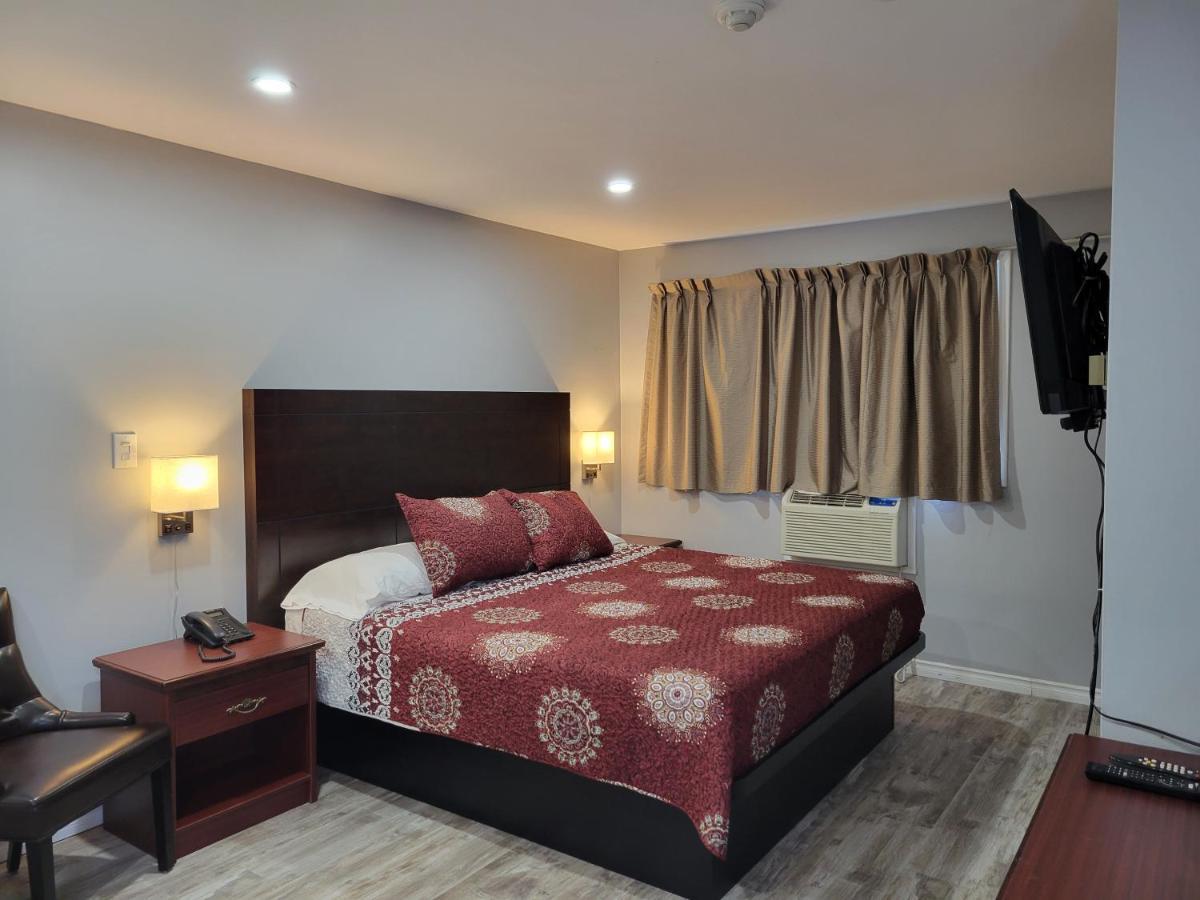 Knights Inn كوبورغ المظهر الخارجي الصورة